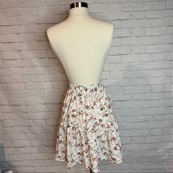 NEW Floral Skirt - Picture 9 of 14